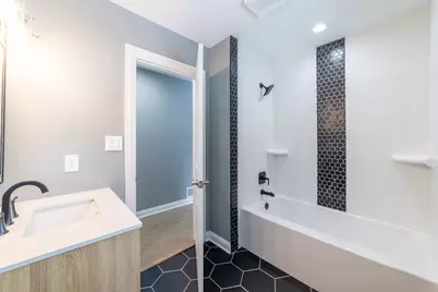 8205 Parkview Avenue, Munster, IN 46321 - Photo 16