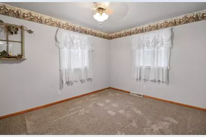 1608 Sunnyslope Drive, Crown Point, IN 46307 - Photo 10