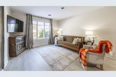 210 B Clinton Street, Lowell, IN 46356 - Photo 6