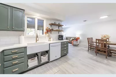 210 B Clinton Street, Lowell, IN 46356 - Photo 8