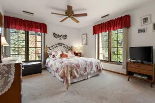 1521 Maple Pl, Schererville, IN 46375 - Photo 16