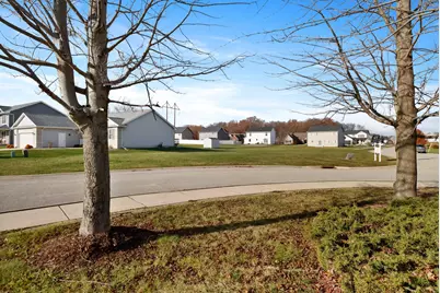 283 Apple Grove Lane, Valparaiso, IN 46385 - Photo 2