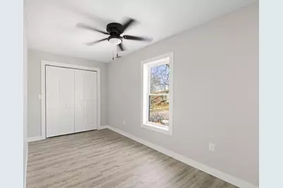 202 Jefferson Avenue, La Porte, IN 46350 - Photo 12