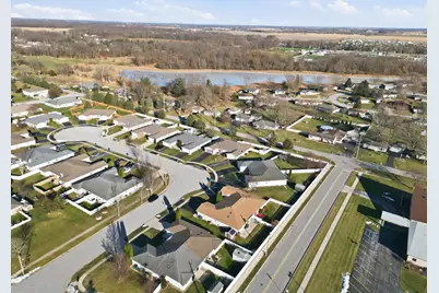 310 Pine Ridge Circle, Lowell, IN 46356 - Photo 32