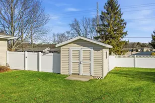 310 Pine Ridge Cir, Lowell, IN 46356 - Photo 26