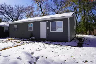 1252 Idaho St, Gary, IN 46403 - Photo 4