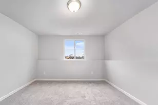 127 Bellflower Dr, Michigan City, IN 46360 - Photo 14