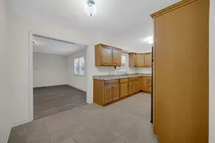 7338 Magoun Ave, Hammond, IN 46324 - Photo 12