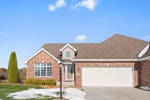 11644 Upper Peninsula Pl, Saint John, IN 46373 - Photo 2