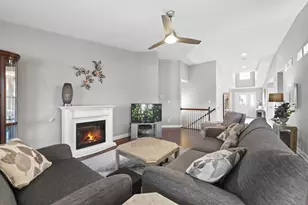 11644 Upper Peninsula Pl, Saint John, IN 46373 - Photo 4