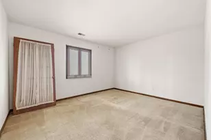 2022 Windsor Ct, Schererville, IN 46375 - Photo 14