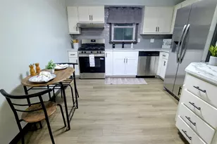 521 Ryan Rd, Hebron, IN 46341 - Photo 6