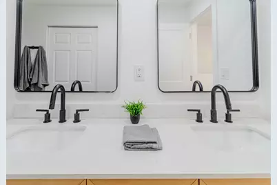 5544 E 10th Avenue, Gary, IN 46403 - Photo 44