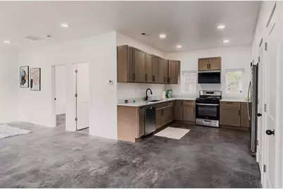 5544 E 10th Avenue, Gary, IN 46403 - Photo 6