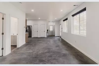 5544 E 10th Avenue, Gary, IN 46403 - Photo 10