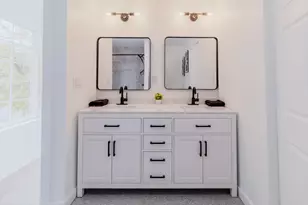 5544 E 10th Ave, Gary, IN 46403 - Photo 32