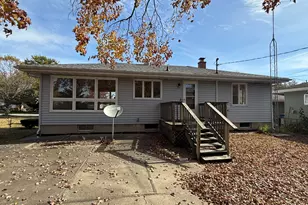 319 Hoyt St, Michigan City, IN 46360 - Photo 10