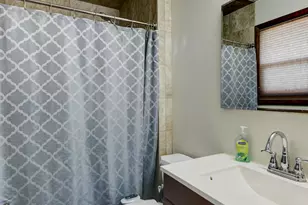 8950 Marquette St, Saint John, IN 46373 - Photo 16