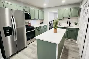 7437 White Oak Ave, Hammond, IN 46324 - Photo 2