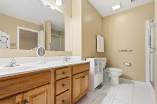 239 Laura Ln, Hobart, IN 46342 - Photo 12