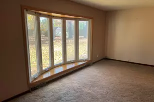 12243 Duttlinger Ln, Wheatfield, IN 46392 - Photo 12