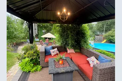 121 7th Avenue NW, Demotte, IN 46310 - Photo 32