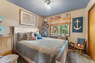 121 7th Ave NW, Demotte, IN 46310 - Photo 18