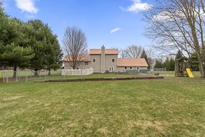 7692 N Emery Road, Rolling Prairie, IN 46371 - Photo 52