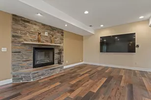 7692 N Emery Rd, Rolling Prairie, IN 46371 - Photo 12