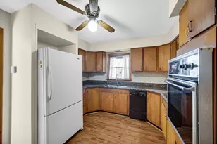 6416 Old Porter Rd, Portage, IN 46368 - Photo 10