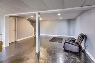 33791 Early Rd, New Carlisle, IN 46552 - Photo 40