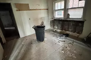 1072 Van Buren St, Gary, IN 46402 - Photo 2