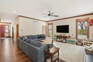 804 Shannon Dr, Crown Point, IN 46307 - Photo 26