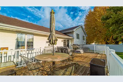 927 Woodhollow Drive, Schererville, IN 46375 - Photo 34