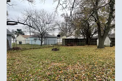 1303 W Cleveland Avenue, Hobart, IN 46342 - Photo 8