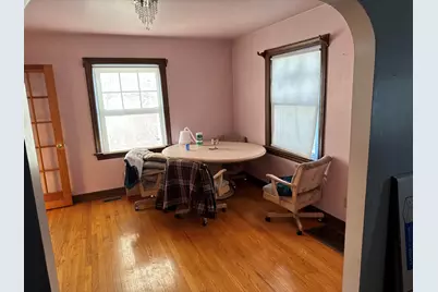 33 N Illinois Street, Hobart, IN 46342 - Photo 4