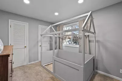 642 Omega Drive, Crown Point, IN 46307 - Photo 16