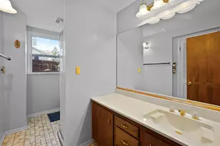 642 Omega Dr, Crown Point, IN 46307 - Photo 22