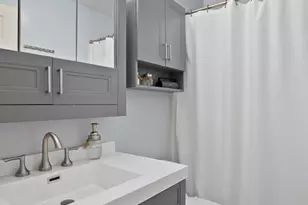 642 Omega Dr, Crown Point, IN 46307 - Photo 14