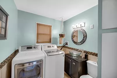 397 W Millport Drive, Valparaiso, IN 46385 - Photo 6