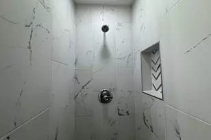 237 Krouser Dr, Valparaiso, IN 46385 - Photo 14