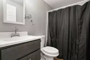 9799 E 1350 N, Wheatfield, IN 46392 - Photo 16