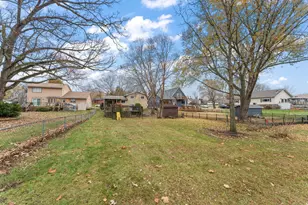 1586 Sunnyslope Dr, Crown Point, IN 46307 - Photo 30