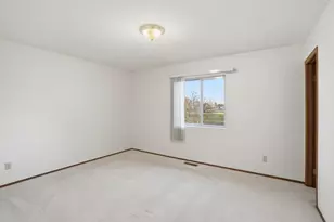 4142 Augusta Dr, Crown Point, IN 46307 - Photo 14