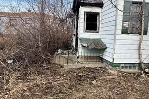 1139 Taney St, Gary, IN 46404 - Photo 2