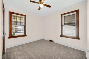 609 Main St, Hobart, IN 46342 - Photo 10