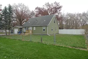 2495 Hancock St, Lake Station, IN 46405 - Photo 2