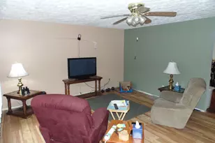 2495 Hancock St, Lake Station, IN 46405 - Photo 6