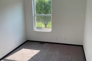 140-142 N Jackson Blvd, Chesterton, IN 46304 - Photo 16