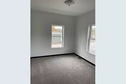 150-152 N 16th Street, Chesterton, IN 46304 - Photo 4